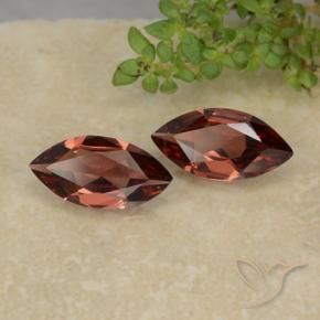 Shop natural 1.99ct Rouge baie Grenat pyrope gems, Marquise, from Mozambique at GemSelect. In stock, global shipping!