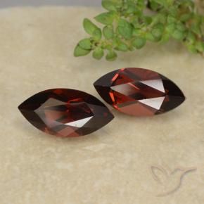 Shop natural 2.86ct Rouge moyen Grenat pyrope gems, Marquise, from Mozambique at GemSelect. In stock, global shipping!
