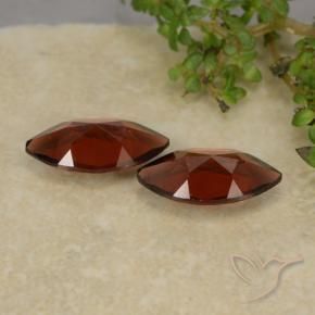 Shop natural 2.37ct Rouge foncé Grenat pyrope gems, Marquise, from Mozambique at GemSelect. In stock, global shipping!