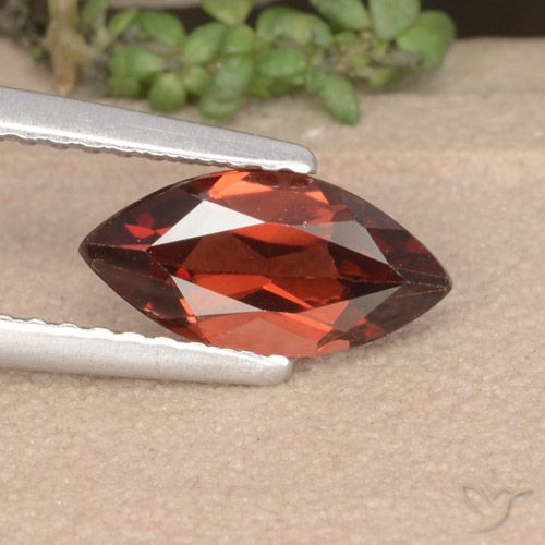 1.10ct Naturel Rouge Sangria Grenat pyrope, Marquise, VVS-VS