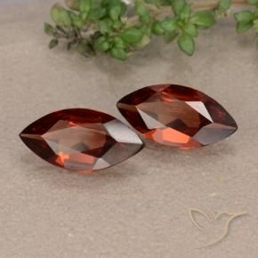 Shop natural 1.71ct Rouge foncé Grenat pyrope gems, Marquise, from Mozambique at GemSelect. In stock, global shipping!