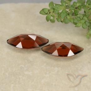 Shop natural 2.22ct Rouge foncé Grenat pyrope gems, Marquise, from Mozambique at GemSelect. In stock, global shipping!