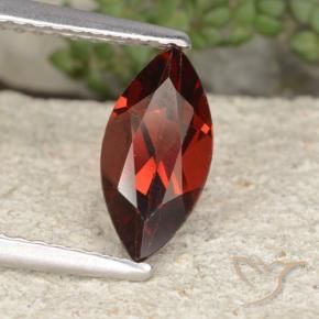 Grenat pyrope Rouge foncé moyen naturelle Marquise, 1.25 ct, VVS-VS