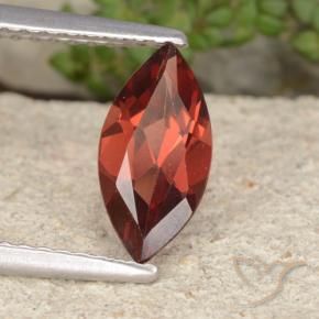 Grenat pyrope Rouge intense naturelle Marquise, 1.16 ct, VVS-VS