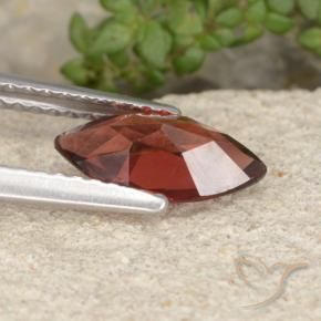 Grenat pyrope Rouge foncé naturelle Marquise, 1.16 ct, VVS-VS