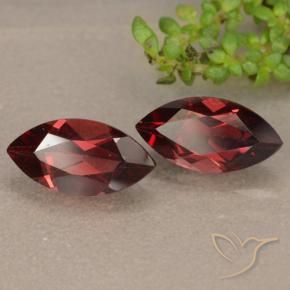 Shop natural 2.56ct Rouge foncé Grenat pyrope gems, Marquise, from Mozambique at GemSelect. In stock, global shipping!
