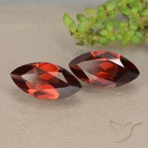 Shop natural 2.44ct Rouge foncé Grenat pyrope gems, Marquise, from Mozambique at GemSelect. In stock, global shipping!