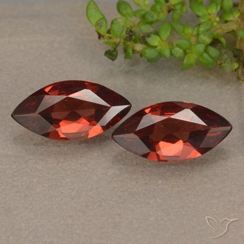 1.77ctw Naturel Rouge écarlate Grenat pyrope, Marquise, VVS-VS