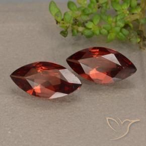 Shop natural 1.77ct Rouge écarlate Grenat pyrope gems, Marquise, from Mozambique at GemSelect. In stock, global shipping!