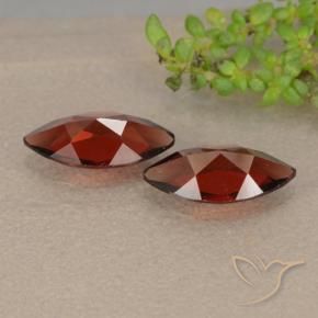 Shop natural 2.27ct Rouge Sangria Grenat pyrope gems, Marquise, from Mozambique at GemSelect. In stock, global shipping!