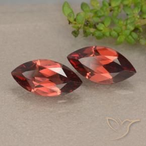 Shop natural 2.42ct Rouge écarlate Grenat pyrope gems, Marquise, from Mozambique at GemSelect. In stock, global shipping!