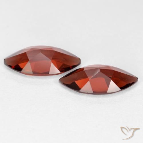 Shop natural 2.34ct Rouge merlot Grenat pyrope gems, Marquise, from Mozambique at GemSelect. In stock, global shipping!