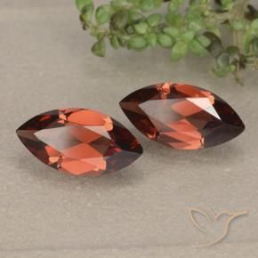 Shop natural 2.39ct Rouge moyen Grenat pyrope gems, Marquise, from Mozambique at GemSelect. In stock, global shipping!