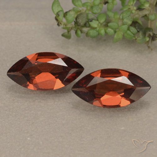 1.82ctw Naturel Rouge moyen Grenat pyrope, Marquise, VVS-VS