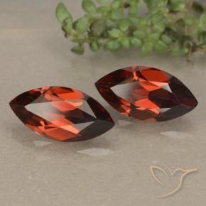 Shop natural 2.49ct Rouge foncé Grenat pyrope gems, Marquise, from Mozambique at GemSelect. In stock, global shipping!