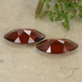 Shop natural 2.44ct Rouge foncé Grenat pyrope gems, Marquise, from Mozambique at GemSelect. In stock, global shipping!
