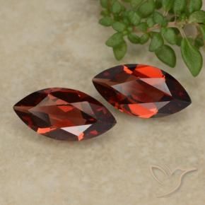 Shop natural 2.18ct Rouge foncé Grenat pyrope gems, Marquise, from Mozambique at GemSelect. In stock, global shipping!
