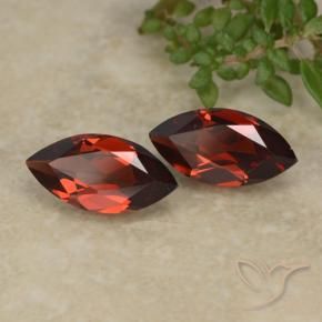 Shop natural 2.38ct Rouge foncé Grenat pyrope gems, Marquise, from Mozambique at GemSelect. In stock, global shipping!