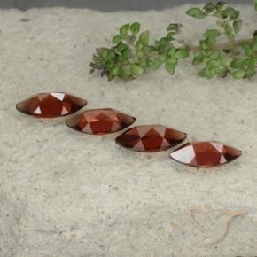 Shop natural 4.79ct Rouge foncé Grenat pyrope gems, Marquise, from Mozambique at GemSelect. In stock, global shipping!