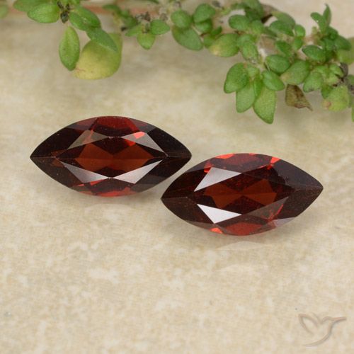 2.36ctw Naturel Rouge Sangria Grenat pyrope, Marquise, VVS-VS