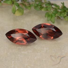 Shop natural 2.41ct Rouge moyen Grenat pyrope gems, Marquise, from Mozambique at GemSelect. In stock, global shipping!