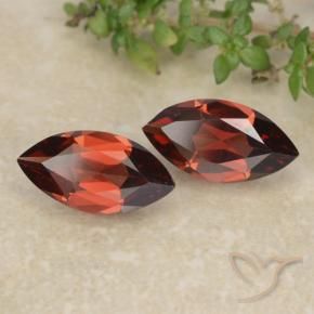 Shop natural 2.47ct Rouge foncé Grenat pyrope gems, Marquise, from Mozambique at GemSelect. In stock, global shipping!