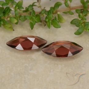 Shop natural 1.97ct Rouge foncé Grenat pyrope gems, Marquise, from Mozambique at GemSelect. In stock, global shipping!