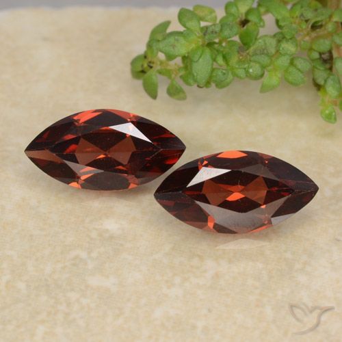 2.39ctw Naturel Rouge Sangria Grenat pyrope, Marquise, VVS-VS