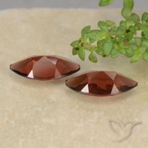 Shop natural 2.39ct Rouge Sangria Grenat pyrope gems, Marquise, from Mozambique at GemSelect. In stock, global shipping!