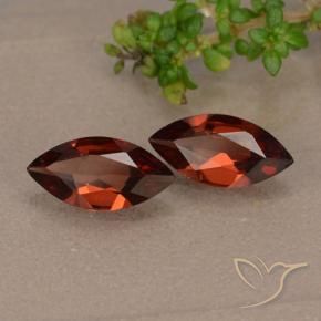 Shop natural 1.83ct Rouge foncé Grenat pyrope gems, Marquise, from Mozambique at GemSelect. In stock, global shipping!