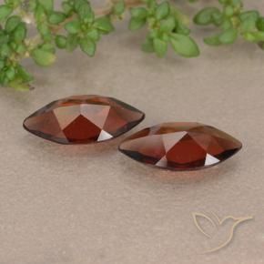 Shop natural 2.12ct Rouge foncé Grenat pyrope gems, Marquise, from Mozambique at GemSelect. In stock, global shipping!