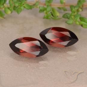 Shop natural 2.78ct Rouge foncé Grenat pyrope gems, Marquise, from Mozambique at GemSelect. In stock, global shipping!