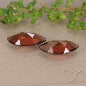Shop natural 2.38ct Rouge foncé Grenat pyrope gems, Marquise, from Mozambique at GemSelect. In stock, global shipping!