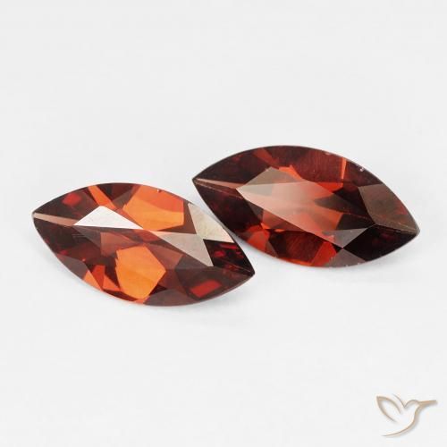 Shop natural 2.00ct Rouge écarlate profond Grenat pyrope gems, Marquise, from Mozambique at GemSelect. In stock, global shipping!