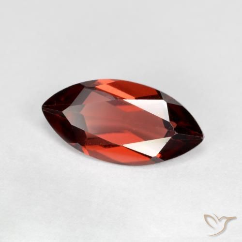 Grenat pyrope Rouge foncé naturelle Marquise, 1.22 ct, VVS-VS