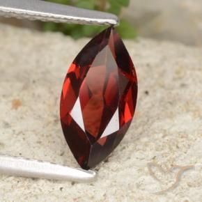 Grenat pyrope Rouge foncé naturelle Marquise, 1.21 ct, VVS-VS