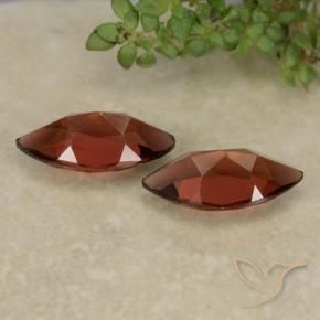 Shop natural 2.41ct Rouge foncé Grenat pyrope gems, Marquise, from Mozambique at GemSelect. In stock, global shipping!