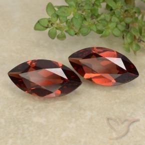 Shop natural 2.30ct Rouge foncé Grenat pyrope gems, Marquise, from Mozambique at GemSelect. In stock, global shipping!