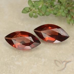 Shop natural 1.71ct Rouge foncé Grenat pyrope gems, Marquise, from Mozambique at GemSelect. In stock, global shipping!