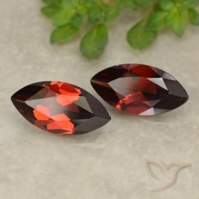 Shop natural 2.35ct Rouge foncé Grenat pyrope gems, Marquise, from Mozambique at GemSelect. In stock, global shipping!