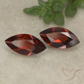 Shop natural 2.04ct Rouge foncé Grenat pyrope gems, Marquise, from Mozambique at GemSelect. In stock, global shipping!
