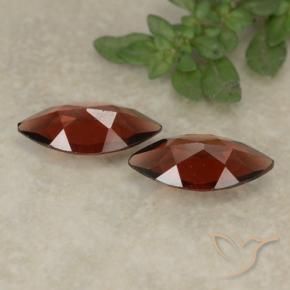 Shop natural 2.04ct Rouge foncé Grenat pyrope gems, Marquise, from Mozambique at GemSelect. In stock, global shipping!