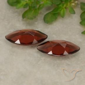 Shop natural 2.15ct Rouge foncé Grenat pyrope gems, Marquise, from Mozambique at GemSelect. In stock, global shipping!