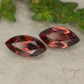 Shop natural 2.38ct Rouge écarlate profond Grenat pyrope gems, Marquise, from Mozambique at GemSelect. In stock, global shipping!