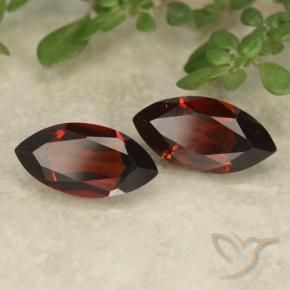 Shop natural 2.37ct Rouge foncé Grenat pyrope gems, Marquise, from Mozambique at GemSelect. In stock, global shipping!