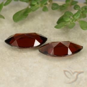 Shop natural 2.37ct Rouge foncé Grenat pyrope gems, Marquise, from Mozambique at GemSelect. In stock, global shipping!