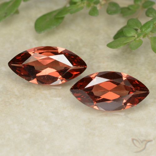 2.05ctw Naturel Baies rouge profond Grenat pyrope, Marquise, VVS-VS