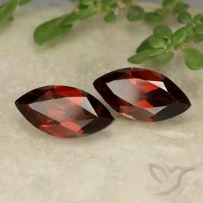 Shop natural 2.32ct Rouge Sangria Grenat pyrope gems, Marquise, from Mozambique at GemSelect. In stock, global shipping!