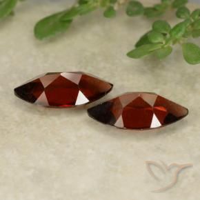 Shop natural 2.32ct Rouge Sangria Grenat pyrope gems, Marquise, from Mozambique at GemSelect. In stock, global shipping!