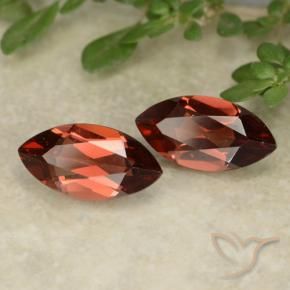 Shop natural 2.47ct Rouge foncé Grenat pyrope gems, Marquise, from Mozambique at GemSelect. In stock, global shipping!